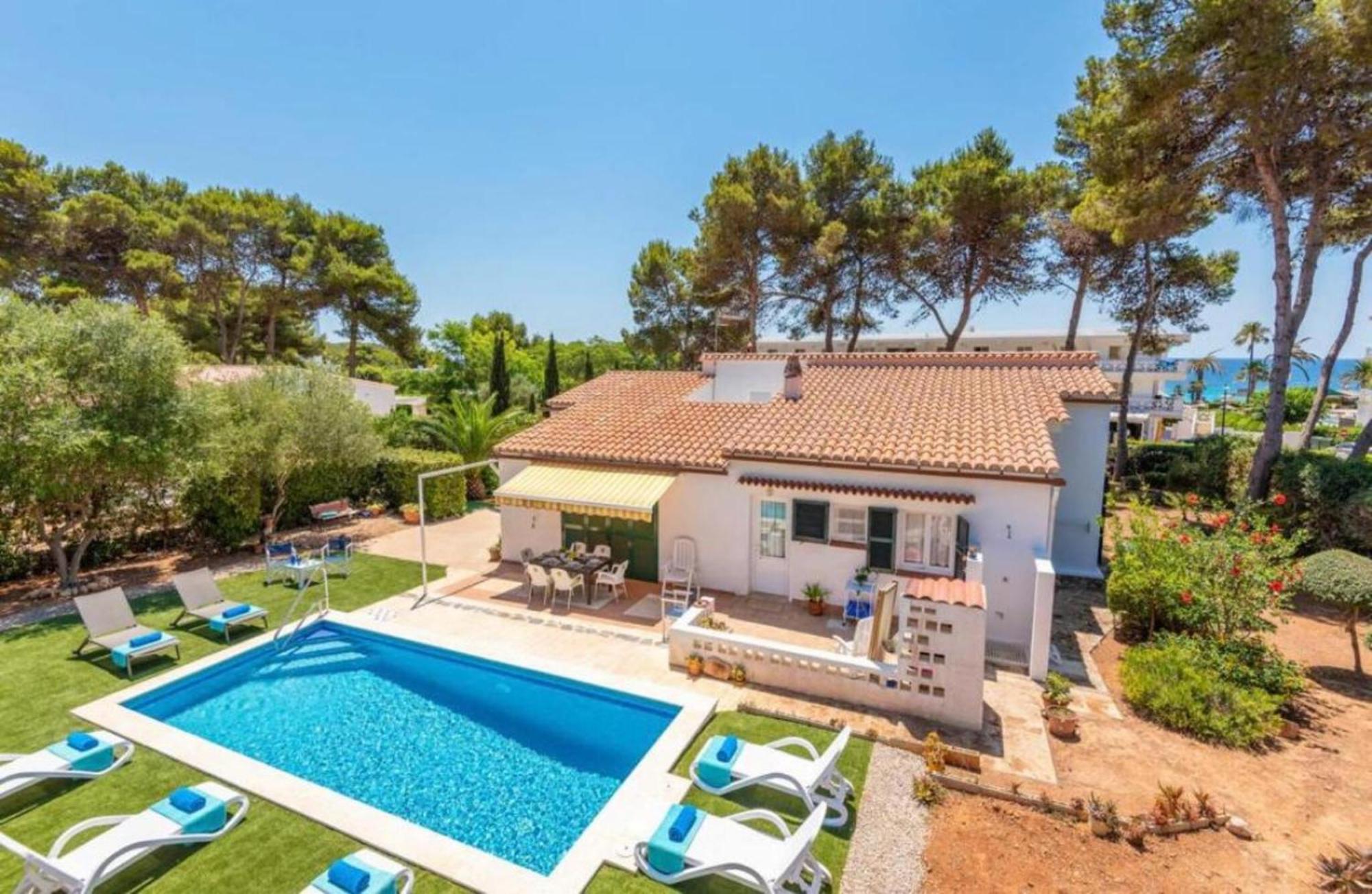 Holiday home St Tomas Rustic V Pool Beachside *